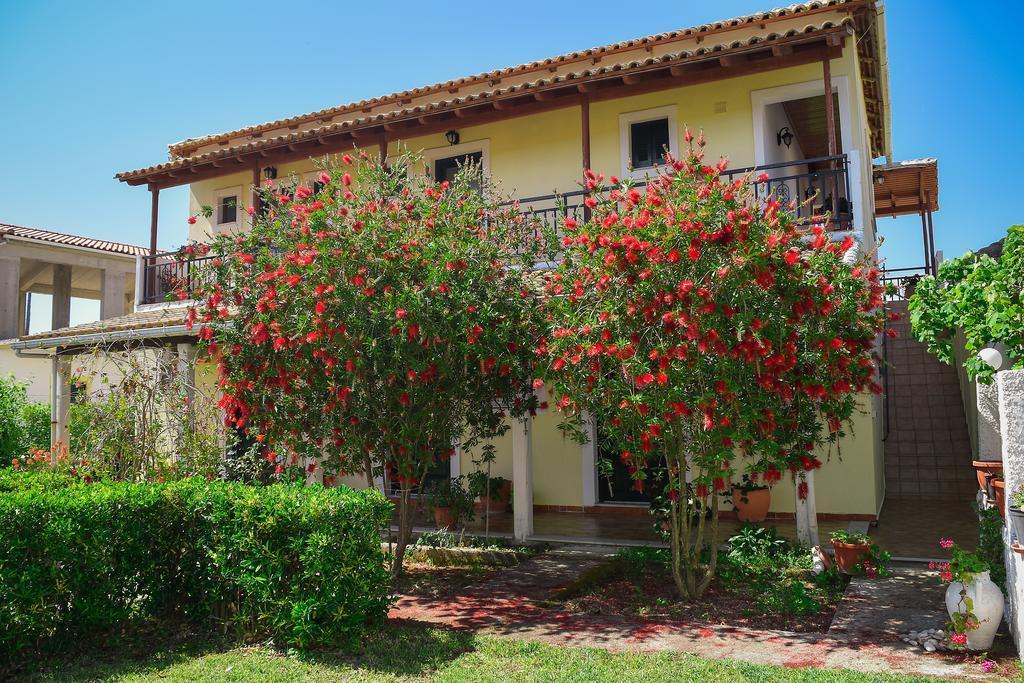 Mirsini Apartments Agios Georgios  Exterior foto